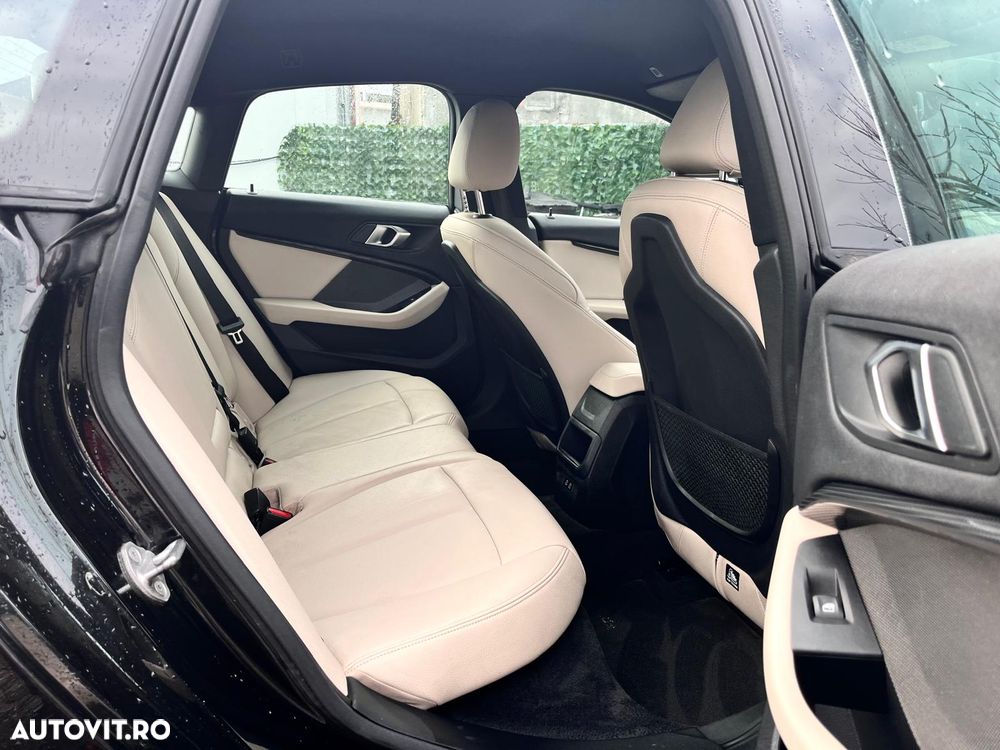 BMW Seria 2 220d Active Tourer Aut. M Sport - 19