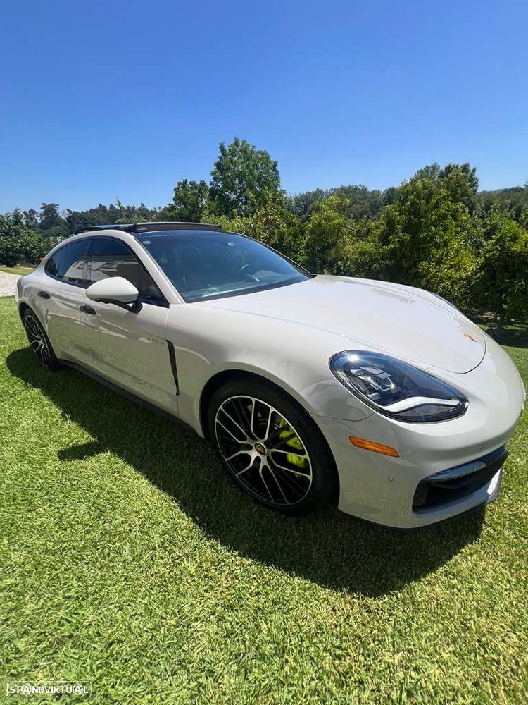 Porsche Panamera 4S E-Hybrid - 1