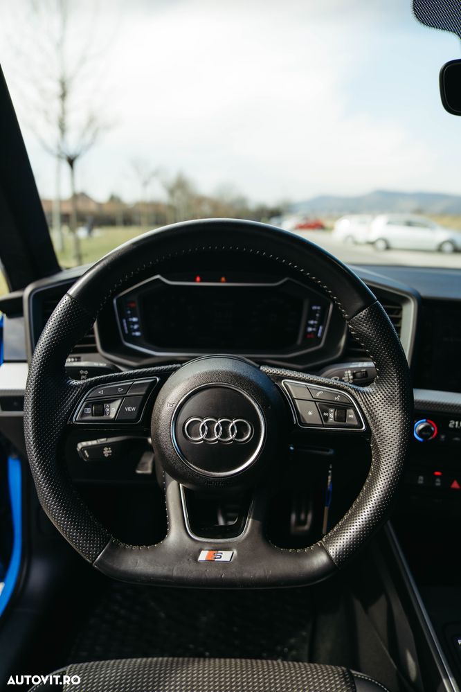 Audi A1 ver-30-tfsi-s-tronic - 15