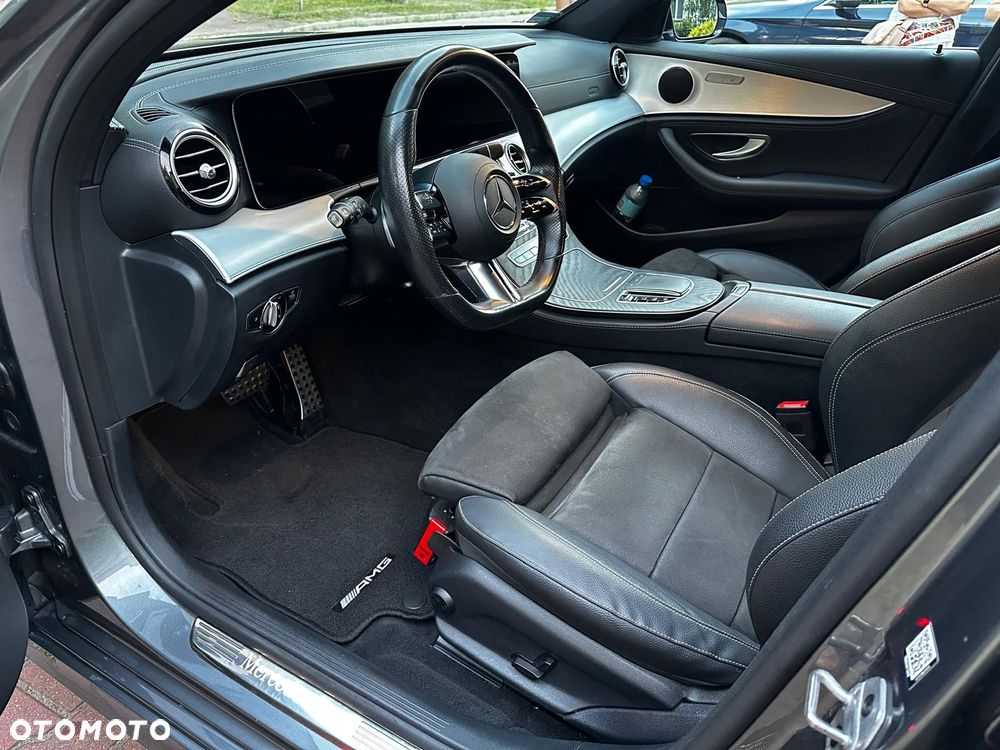 Mercedes-Benz Klasa E 220 d AMG - 8