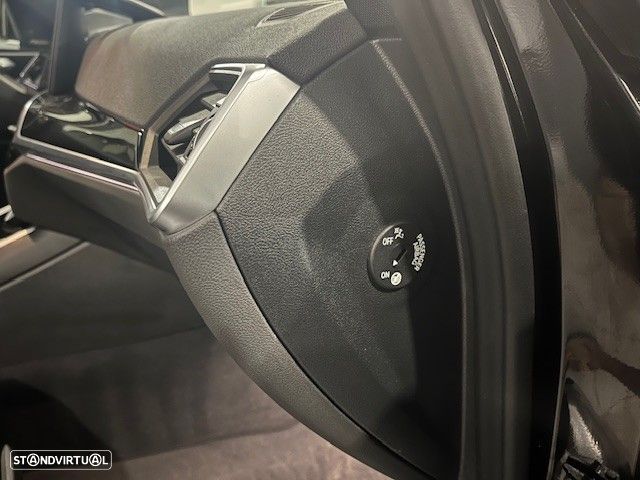 BMW M4 Competition - 35