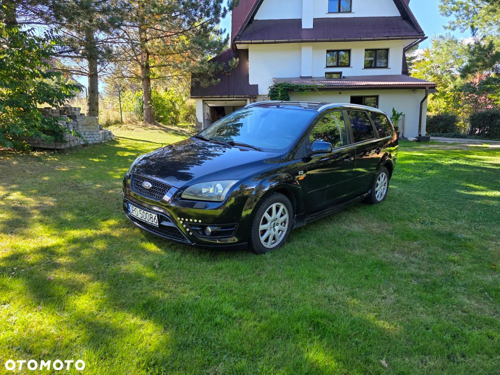 Ford Focus 2.0 TDCi Sport - 4