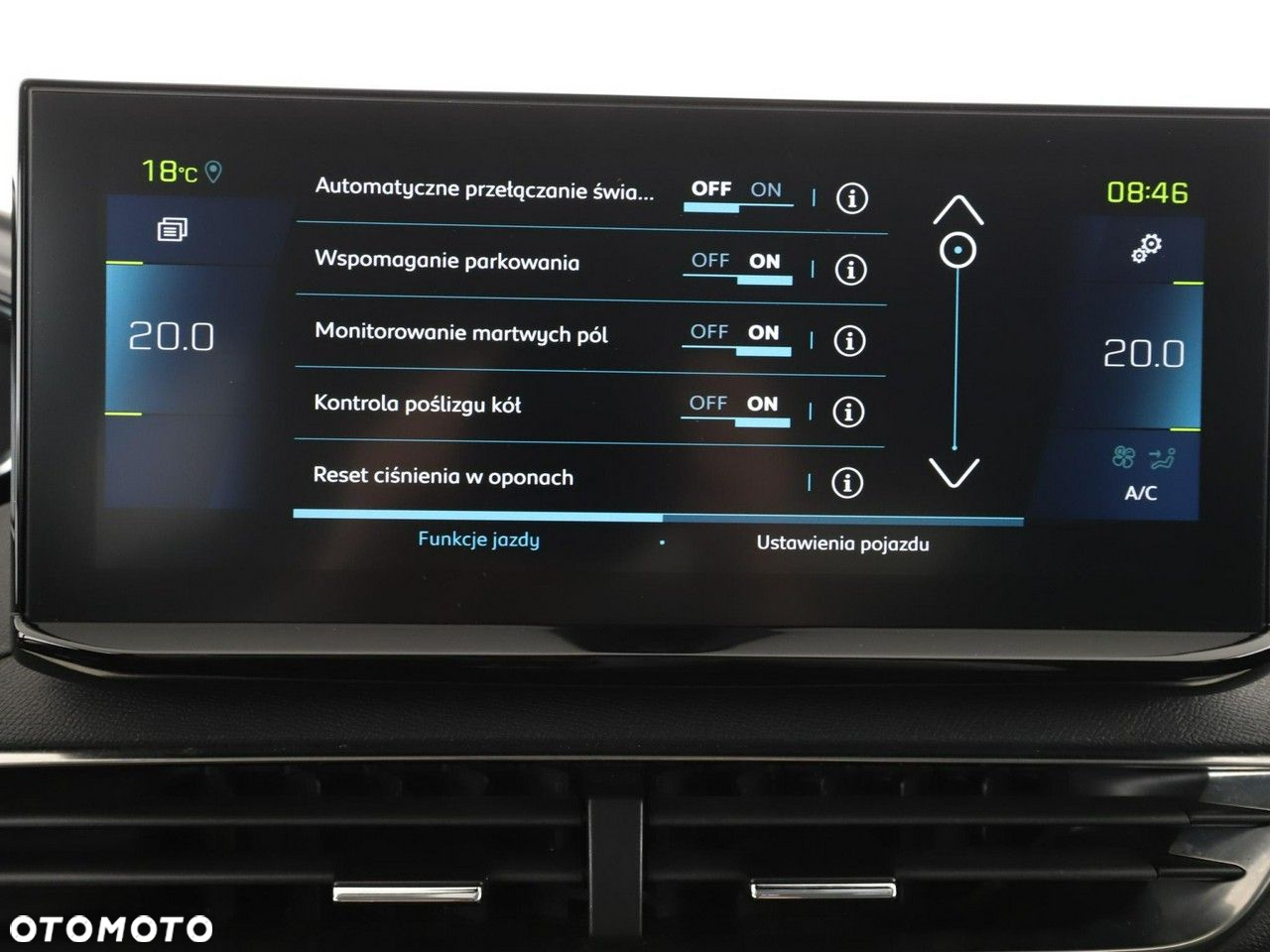 Peugeot 3008 Plug-In Hybrid 225 e-EAT8 Allure Pack - 24