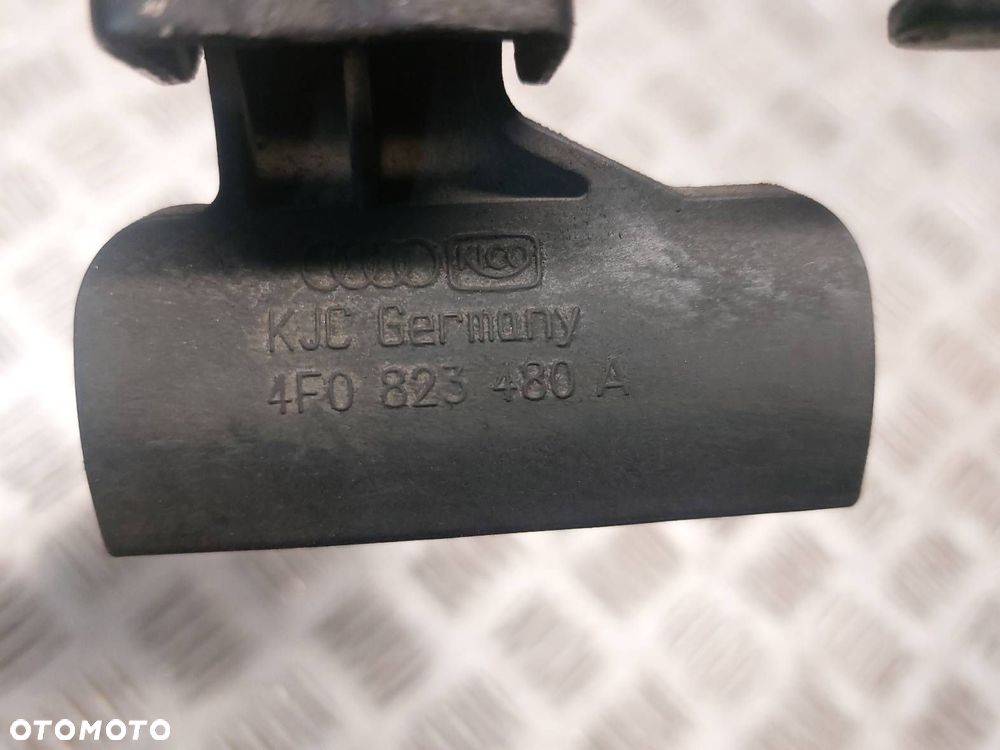 ZAMEK MASKI AUDI A6 C6 4F0823480A - 4