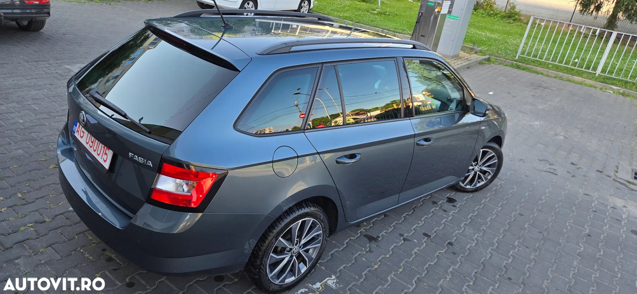 Skoda Fabia Combi 1.0 TSI Drive - 2