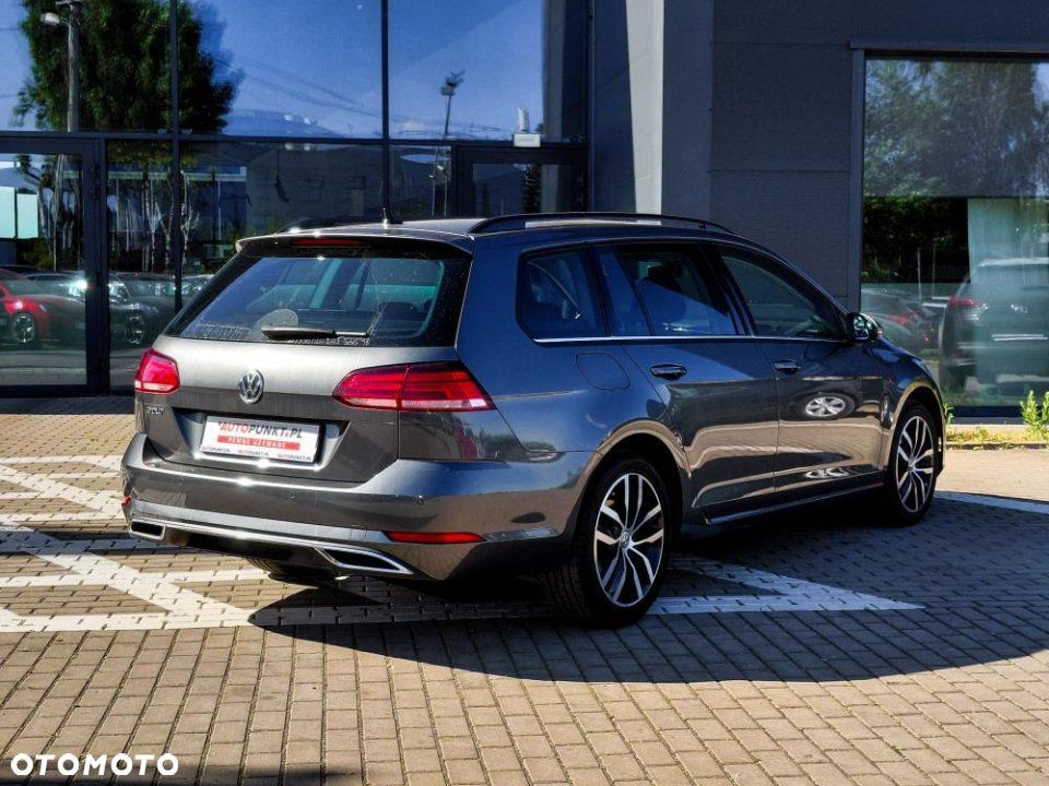 Volkswagen Golf - 3