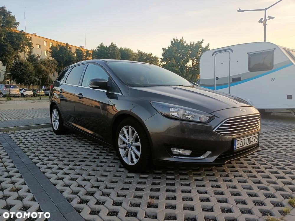 Ford Focus Turnier 1.5 EcoBlue Start-Stopp-System TITANIUM - 1