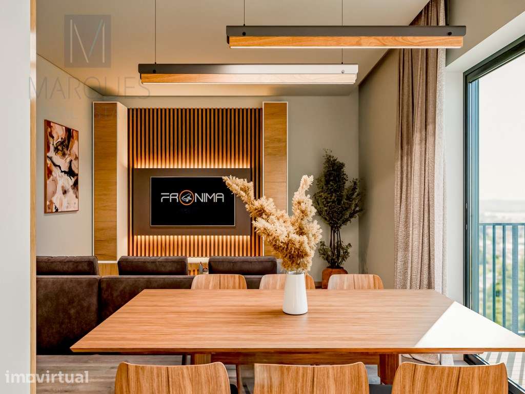 Apartamento T2 com 2ªs Suites no Laranjeiro - Almada - Grande imagem: 2/11