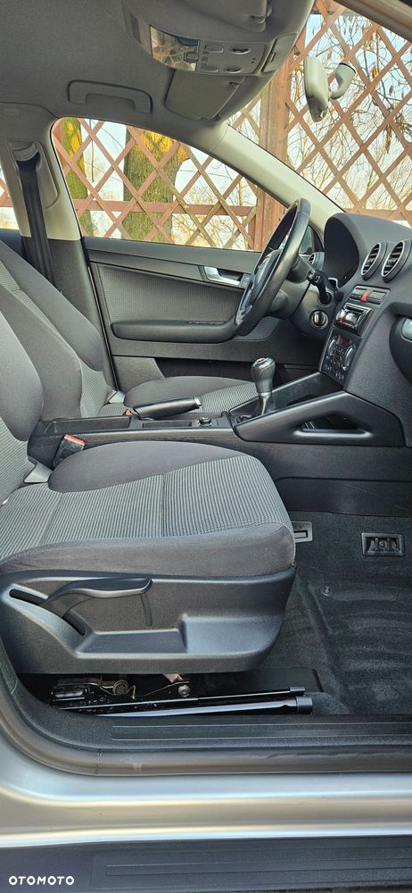 Audi A3 Sportback 1.6 Attraction - 7