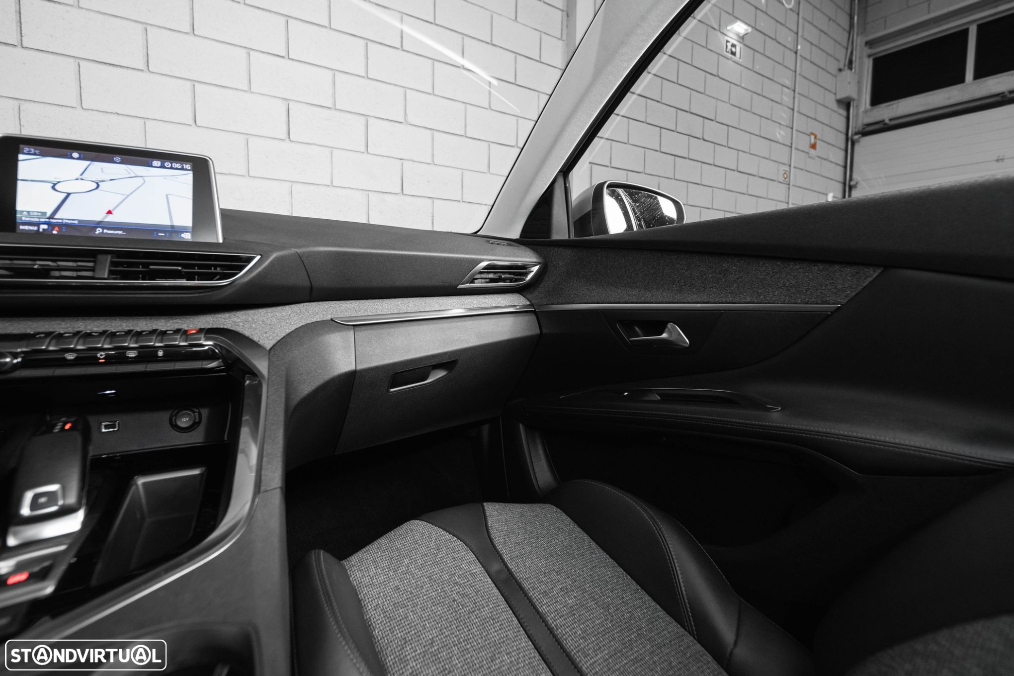 Peugeot 3008 1.5 BlueHDi GT Line EAT8 - 31