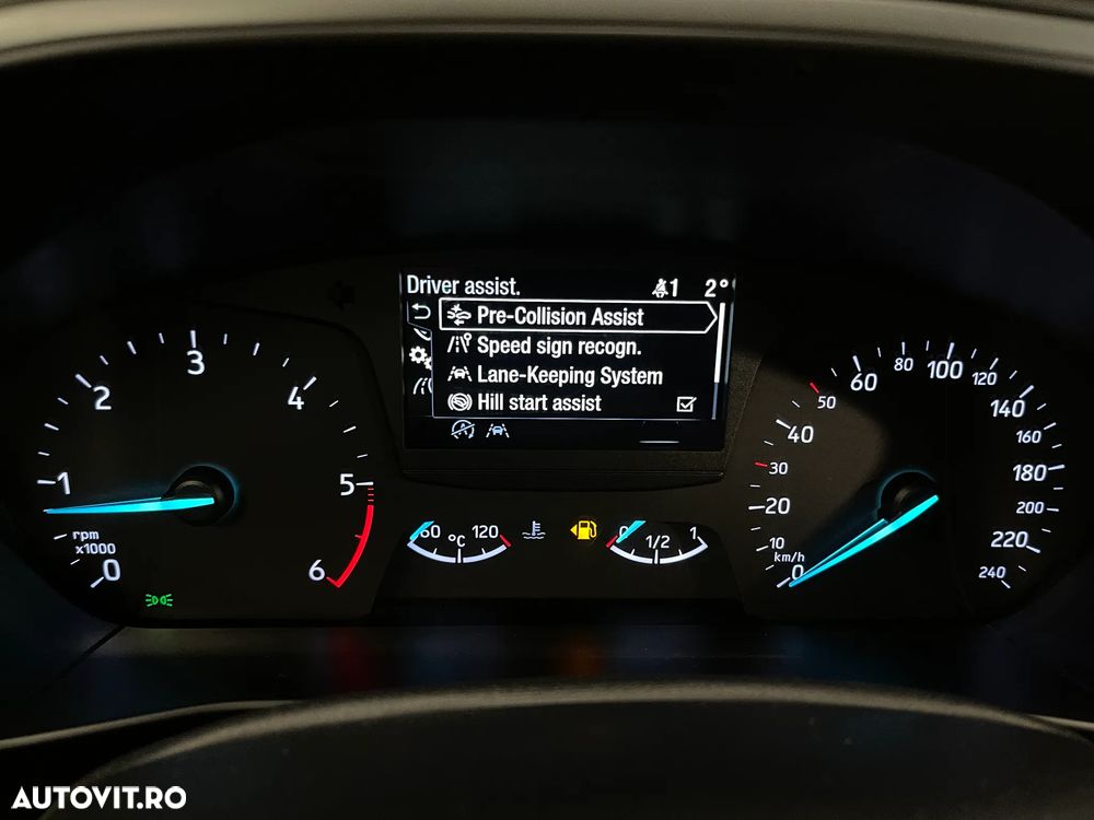 Ford Focus 1.5 EcoBlue Trend - 16