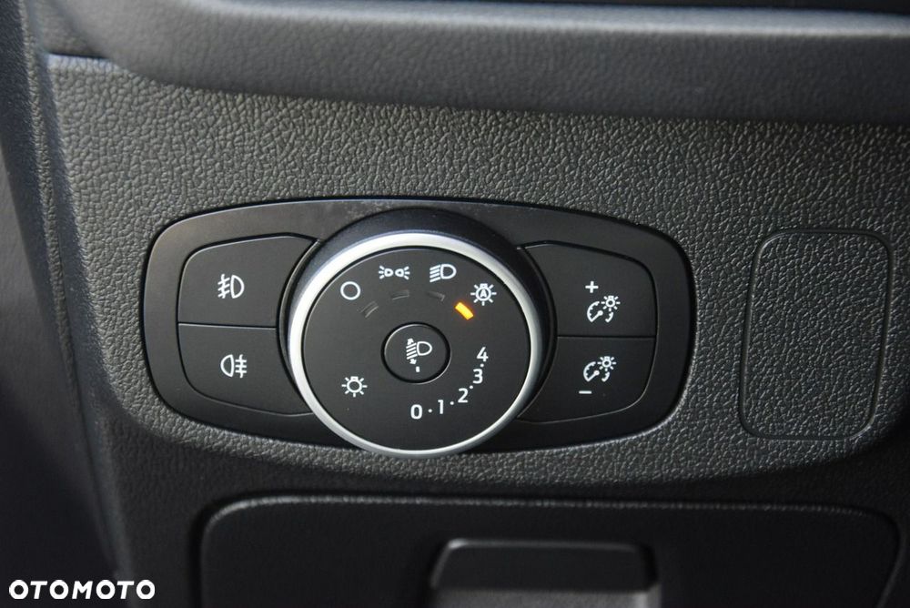Ford Focus - 34