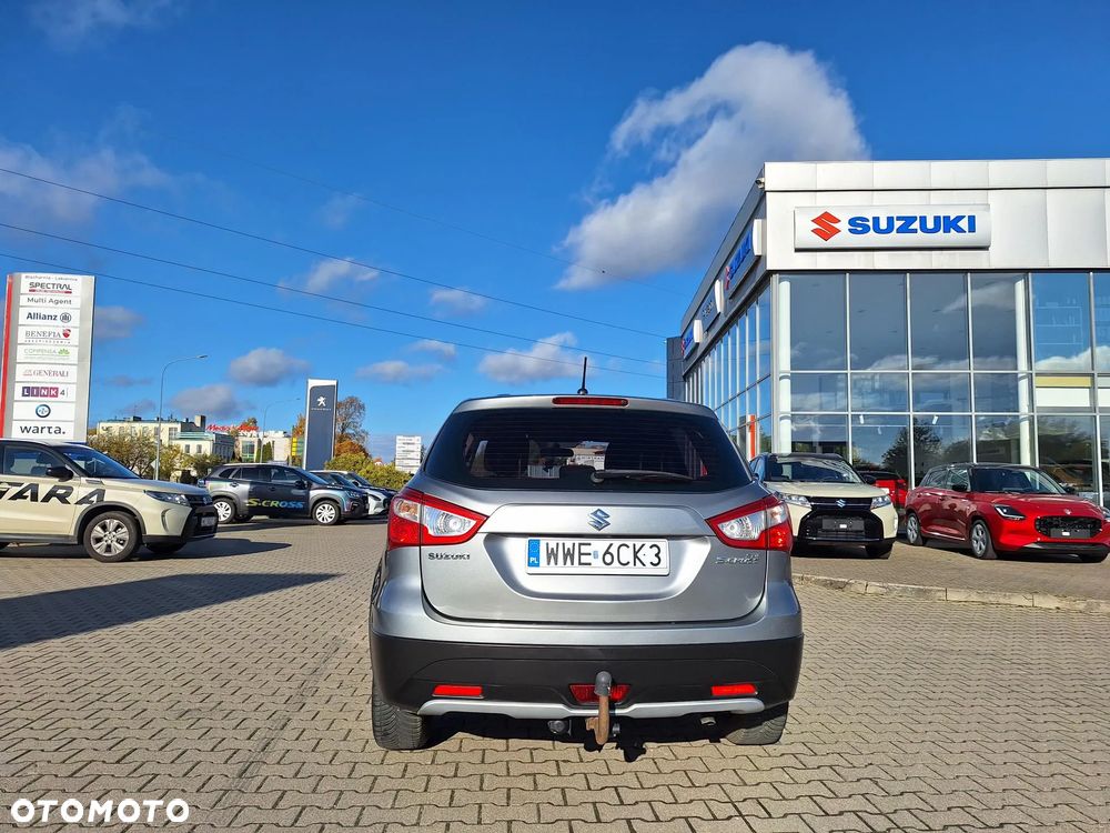 Suzuki SX4 1.6 Comfort - 21