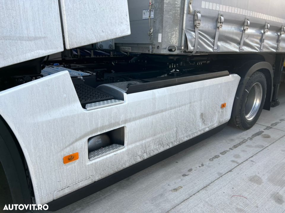 Renault T-High 480 - 6