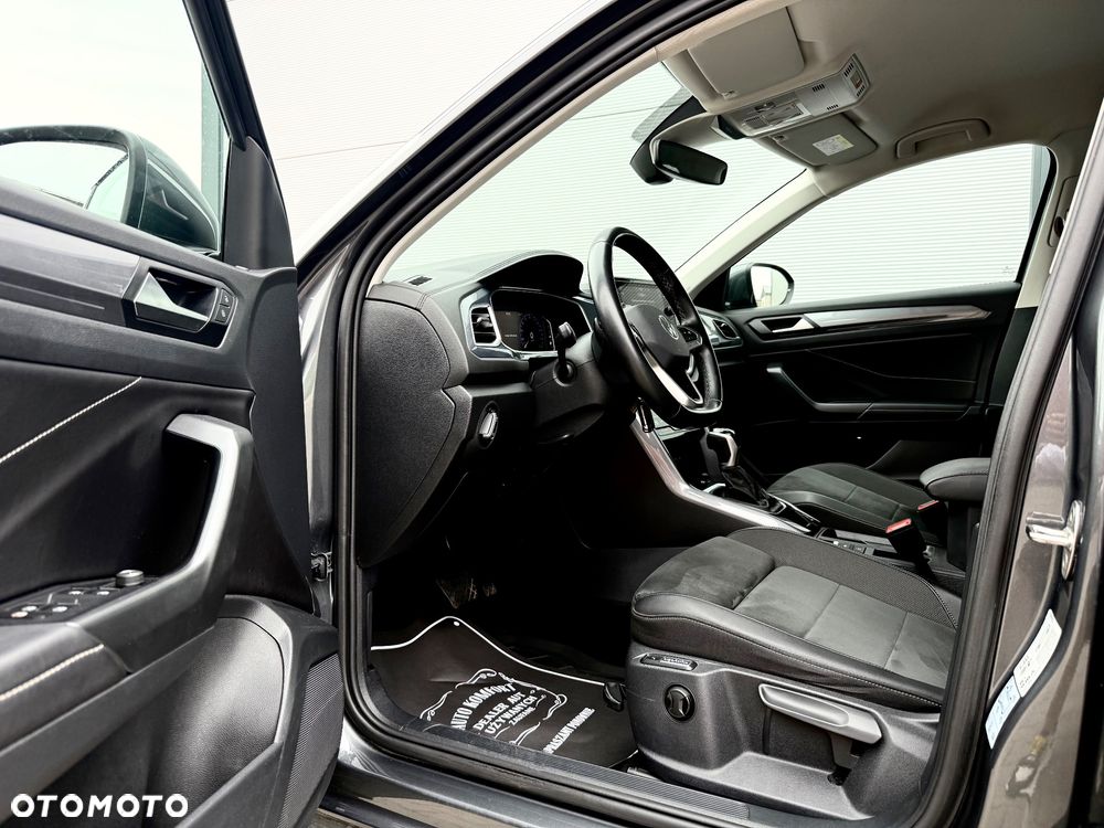 Volkswagen T-Roc 1.5 TSI Life Plus DSG - 23