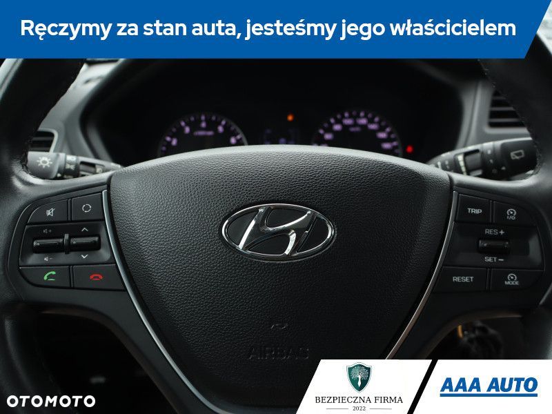 Hyundai i20 - 17