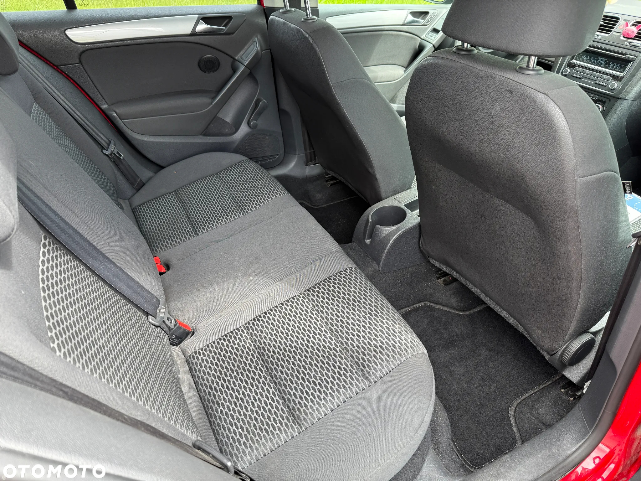 Volkswagen Golf - 8