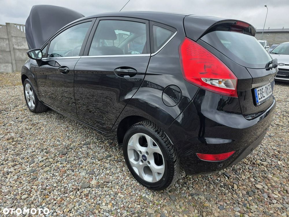 Ford Fiesta - 20