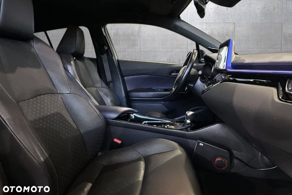 Toyota C-HR Style - 9