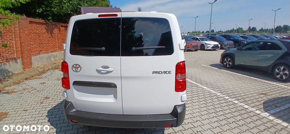 Toyota PROACE - 7