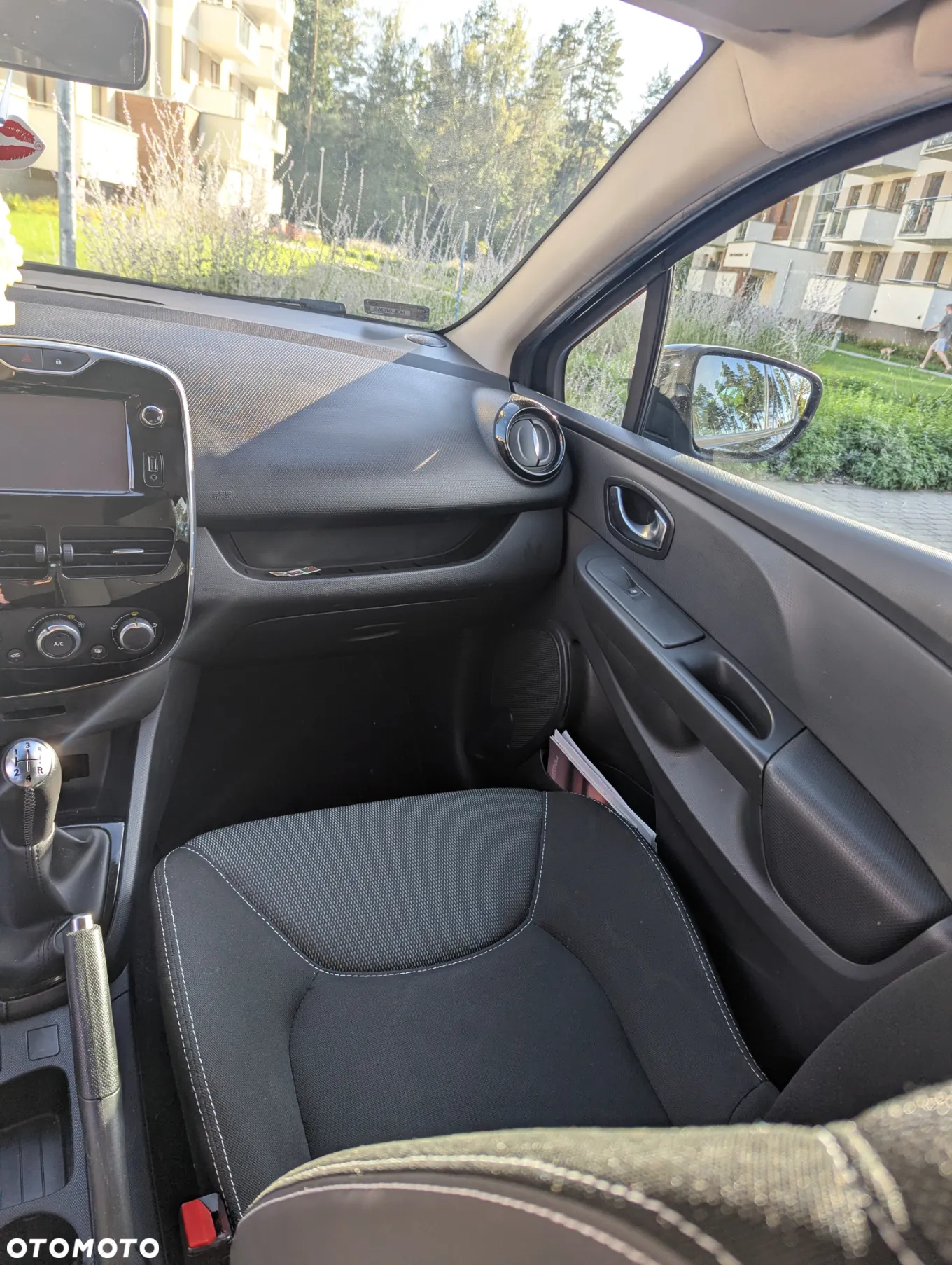 Renault Clio - 7