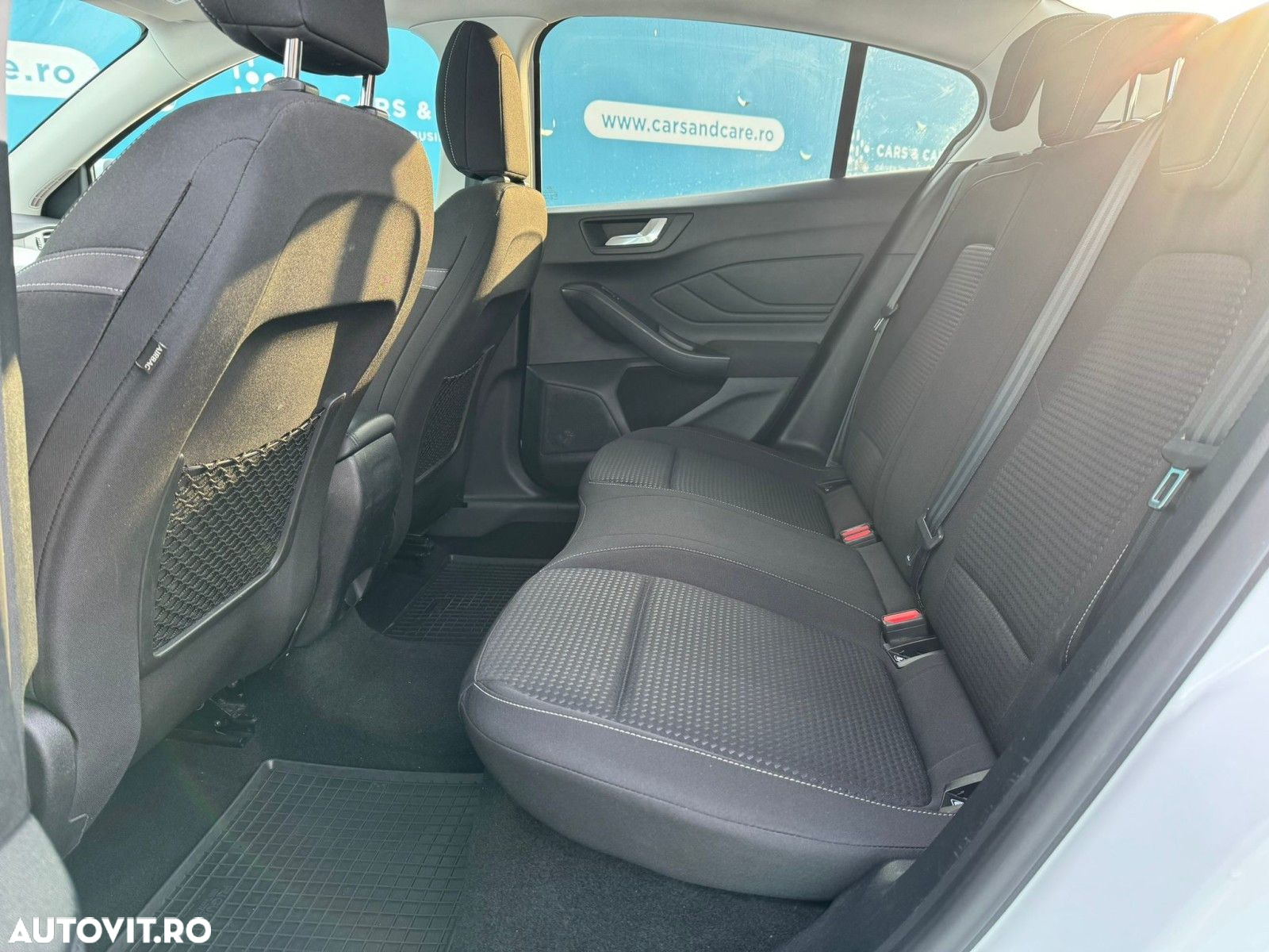 Ford Focus - 9