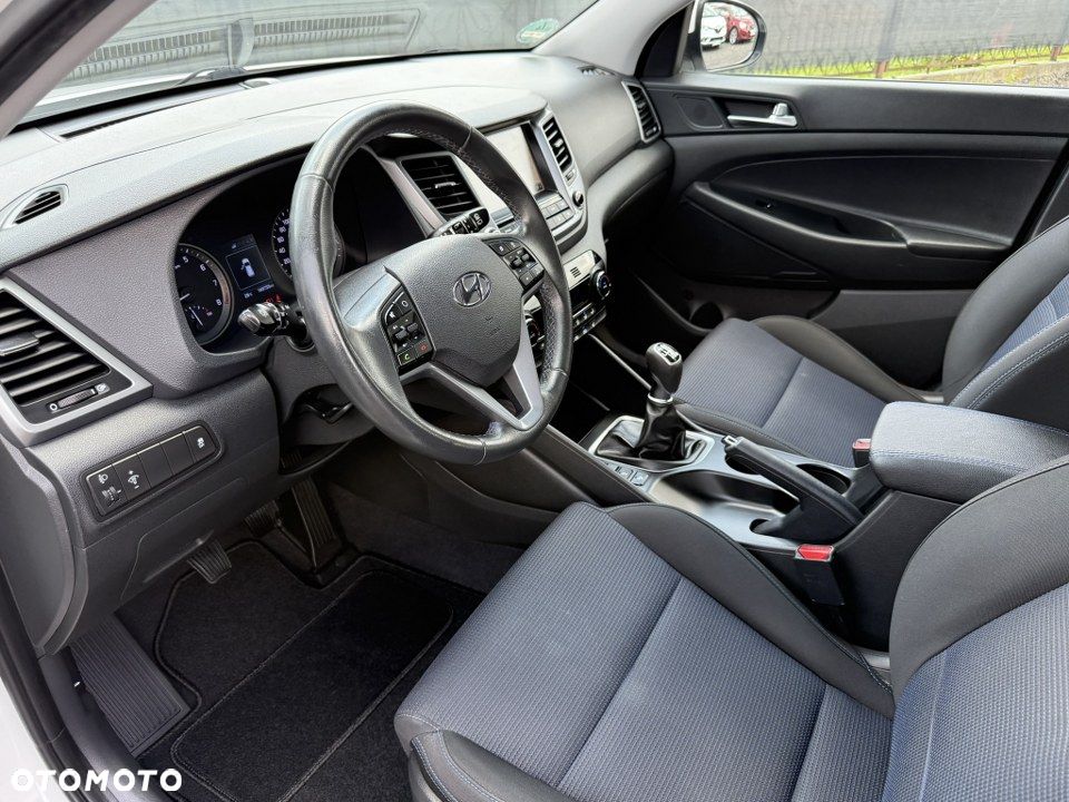 Hyundai Tucson blue 1.6 GDi 2WD Advantage - 17