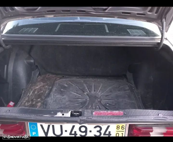 Mercedes-Benz 190 D 2.5 - 14