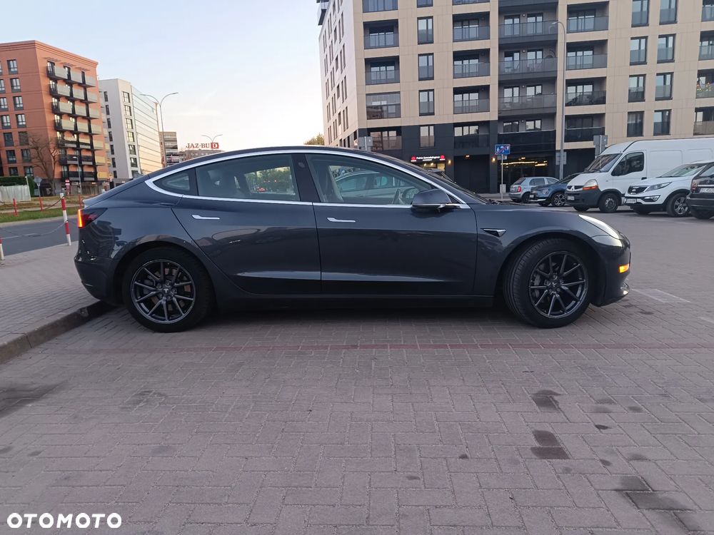 Tesla Model 3 RWD Hinterradantrieb - 2