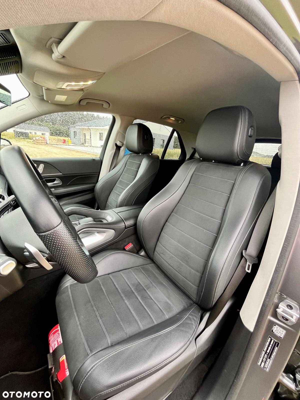 Mercedes-Benz GLE 300 d 4-Matic - 4