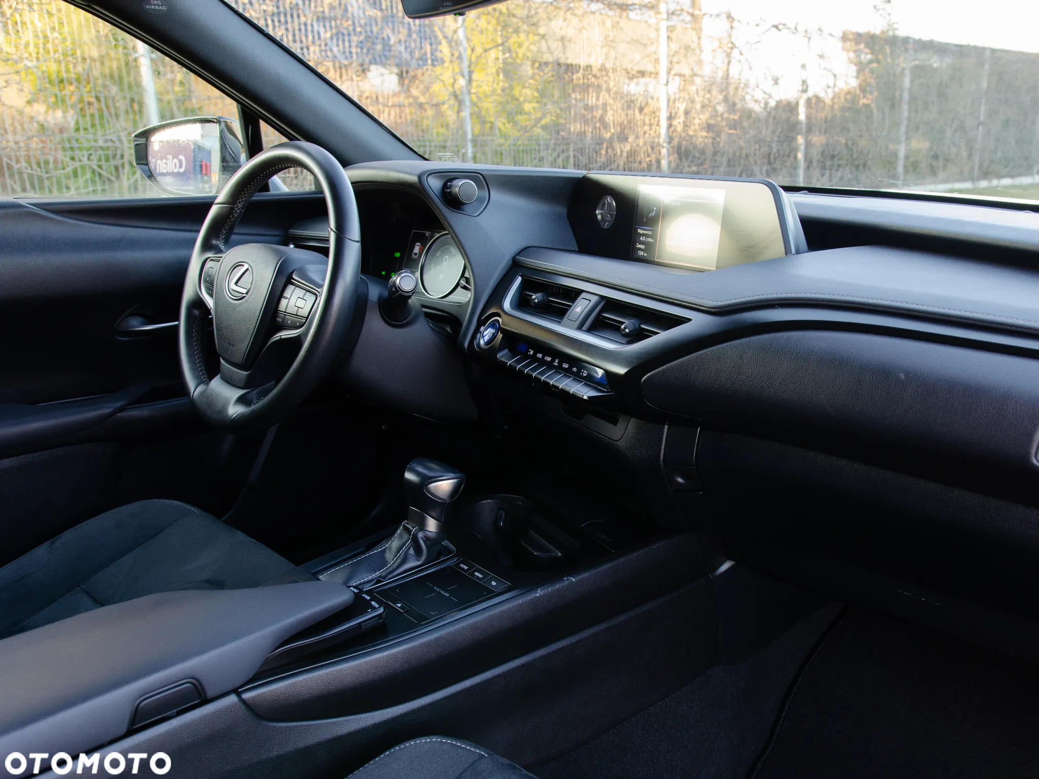 Lexus UX 250h GPF Prestige 2WD - 21