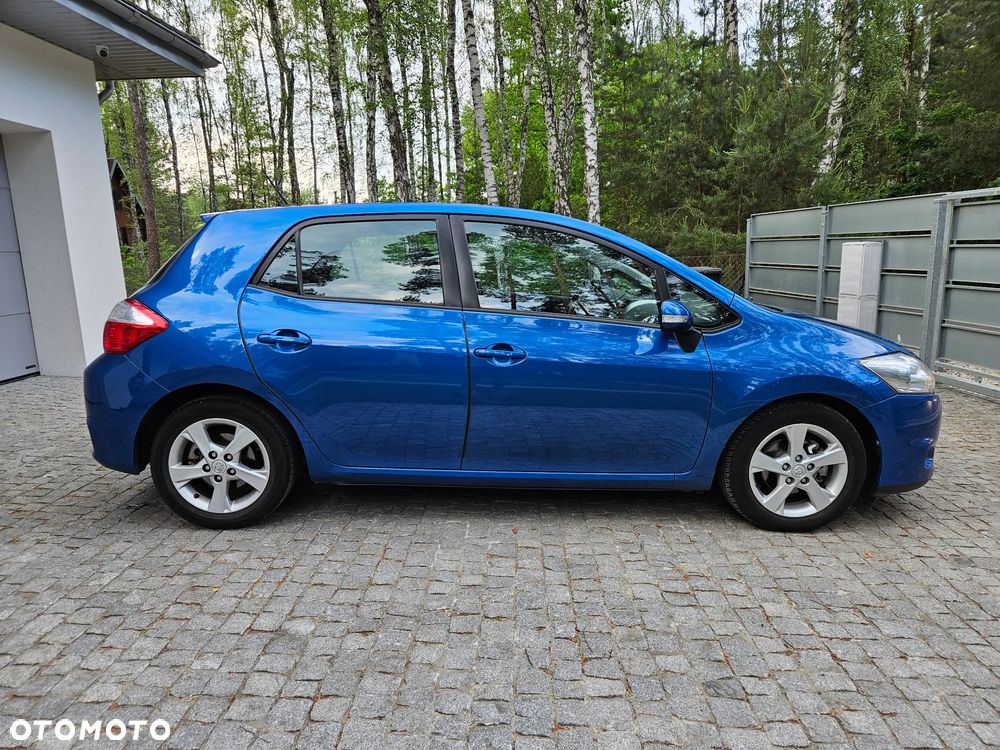 Toyota Auris 1.6 Sol - 13