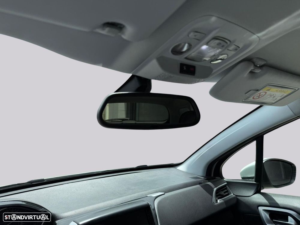 Peugeot 2008 - 16
