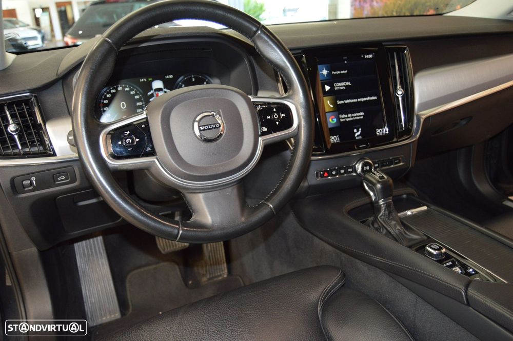 Volvo V90 2.0 D4 Momentum Plus Geartronic - 32