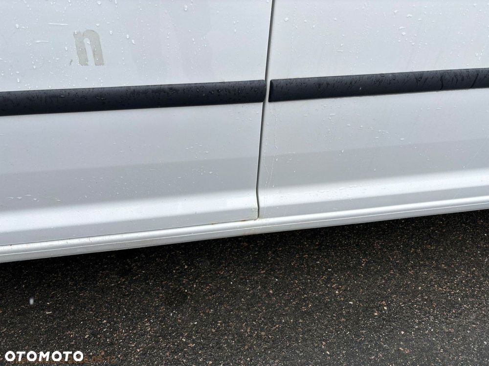 Volkswagen Caddy - 18