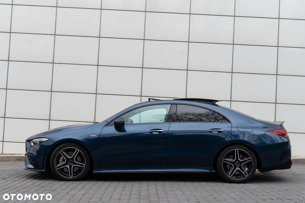 Mercedes-Benz CLA - 10