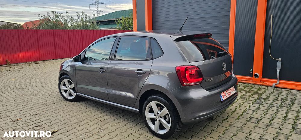 Volkswagen Polo 1.6 TDI Blue Motion Technology Comfortline - 2
