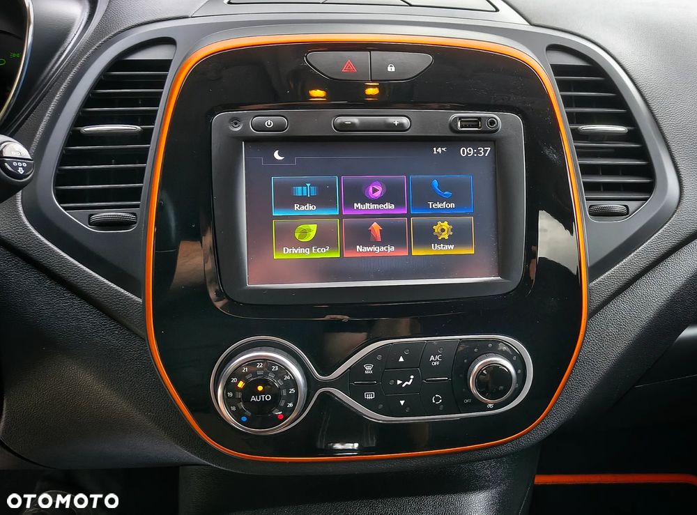 Renault Captur - 28