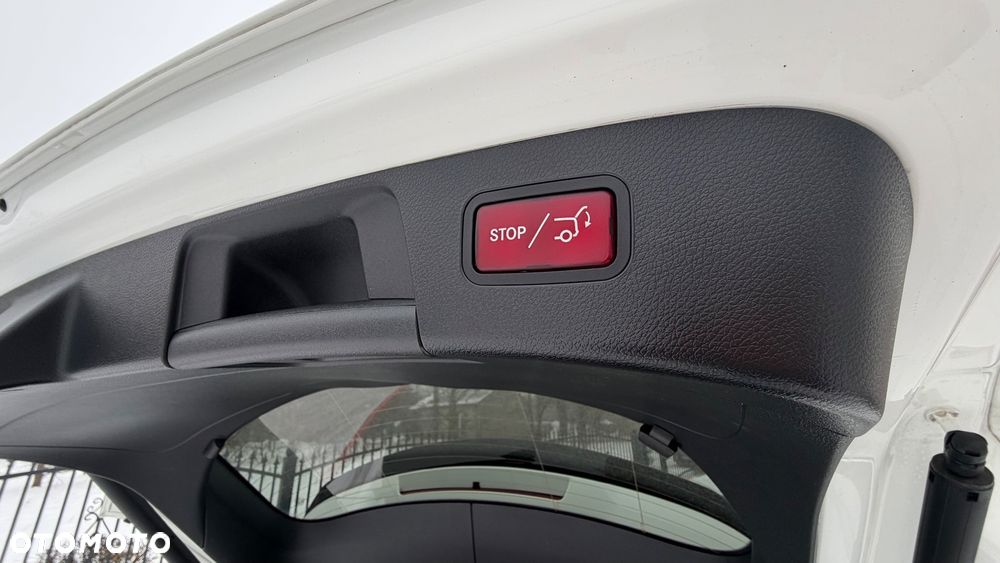 Mercedes-Benz GLA - 29