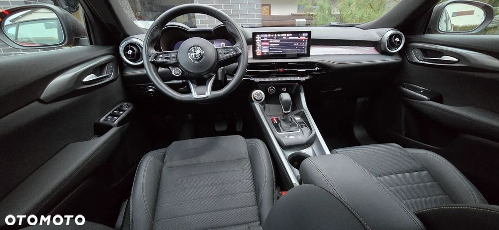 Alfa Romeo Tonale 1.5 T4 GSE mHEV TI DCT - 16