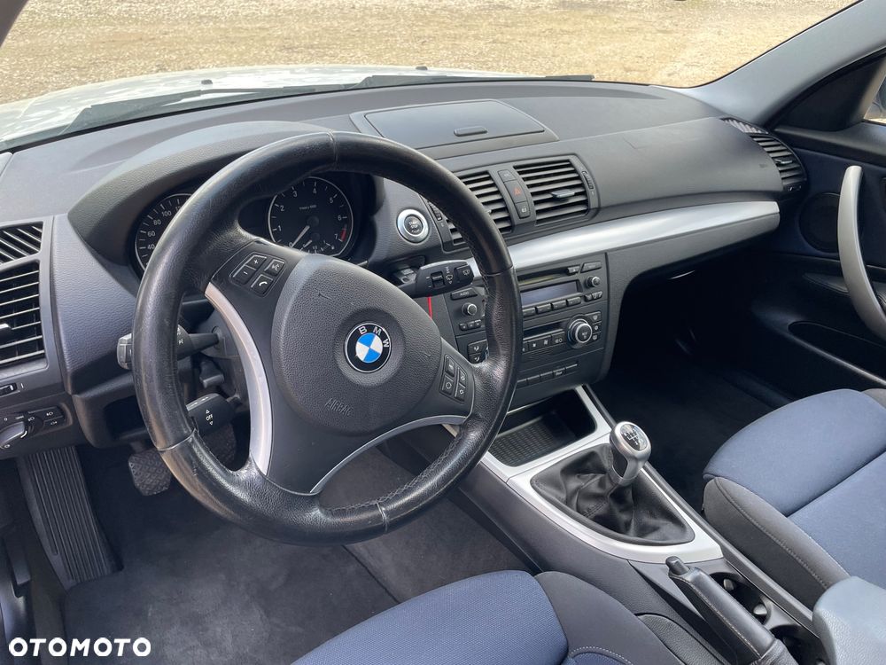 BMW Seria 1 - 16