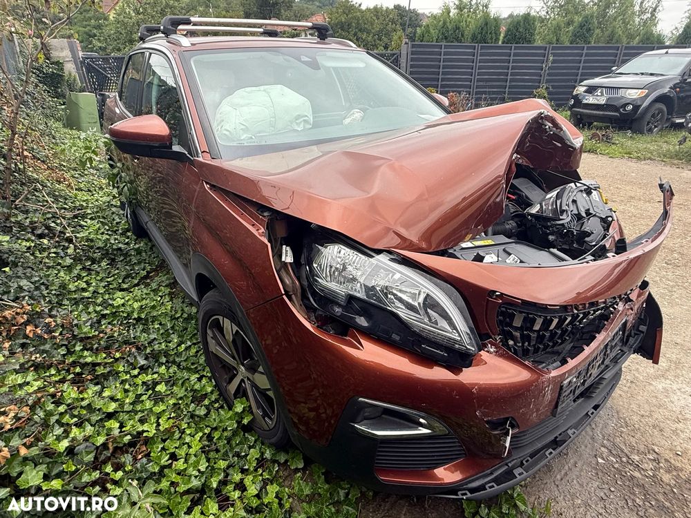 Peugeot 3008 1.5 BlueHDI 130 S&S EAT8 Allure - 4