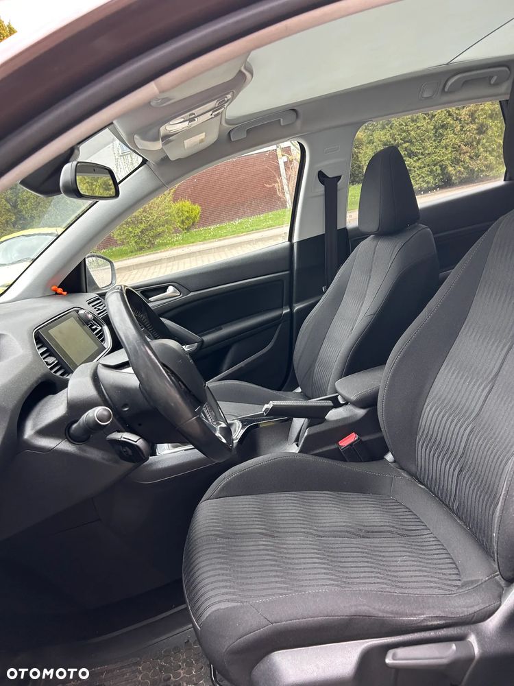 Peugeot 308 - 25
