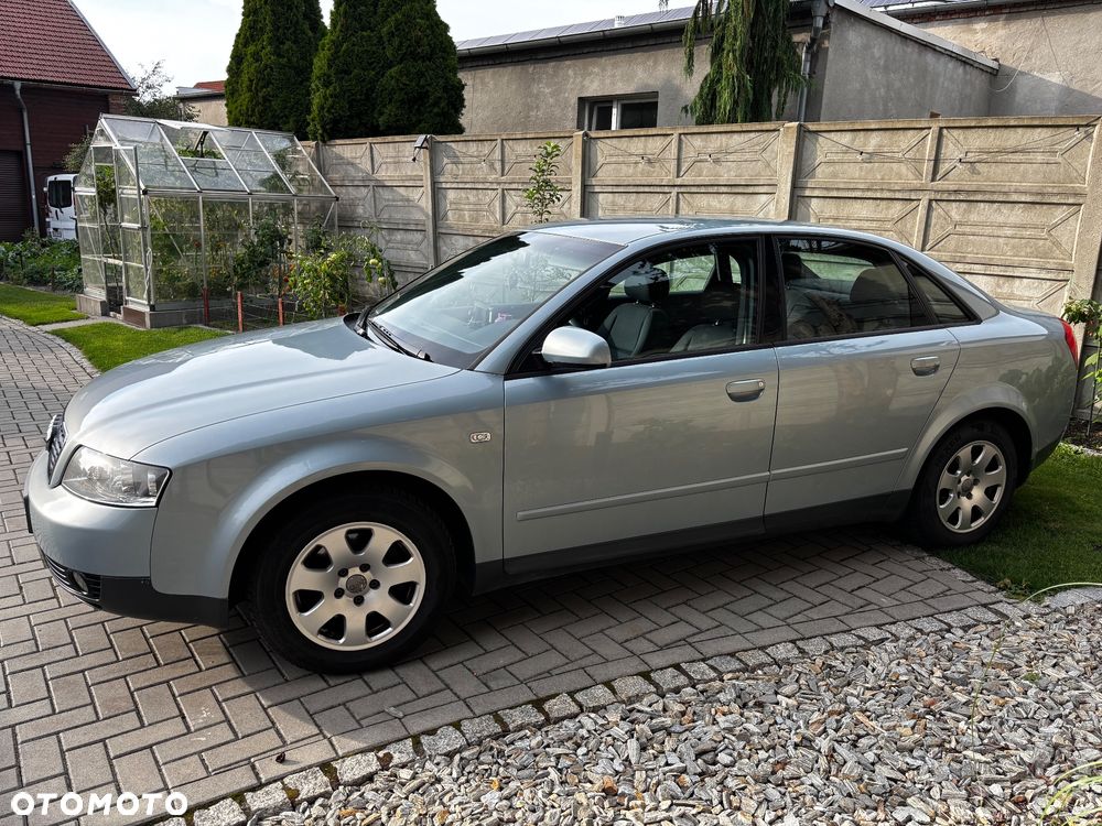 Audi A4 Limousine 2 - 6