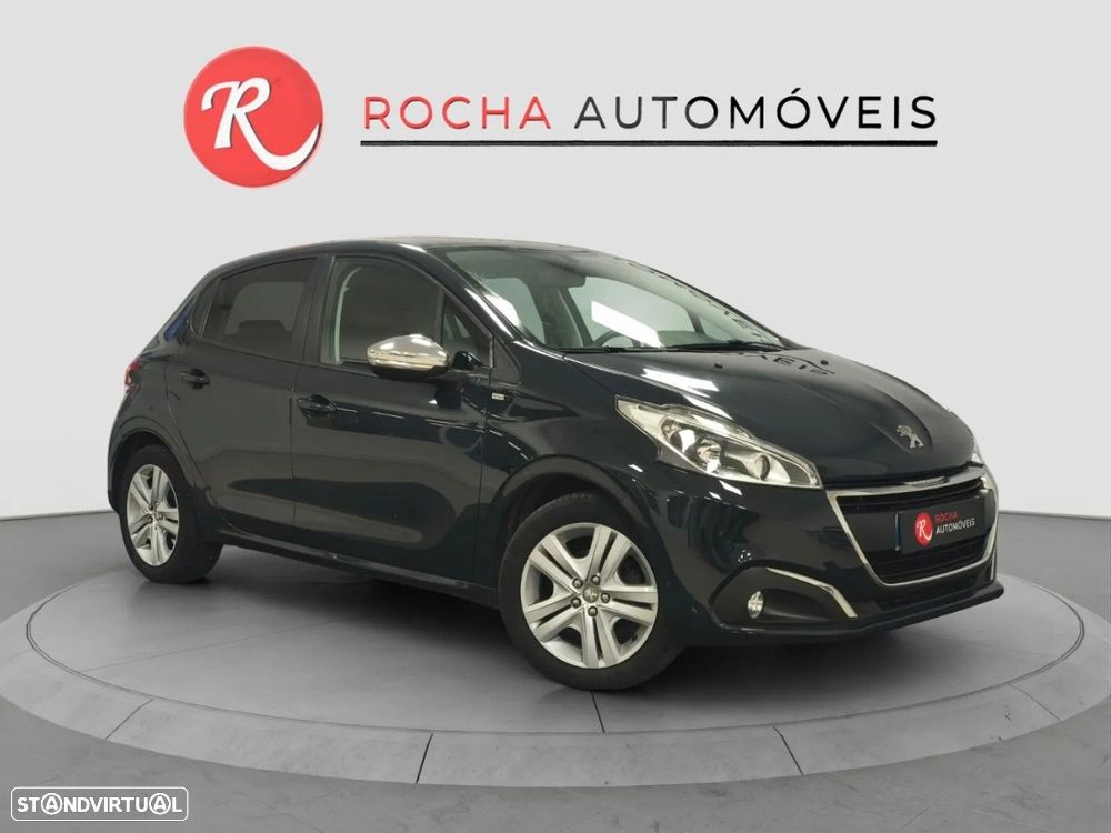 Peugeot 208 1.2 PureTech Signature - 2
