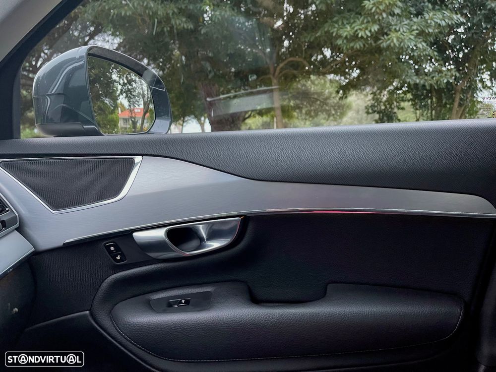 Volvo XC 90 2.0 D4 Momentum - 35