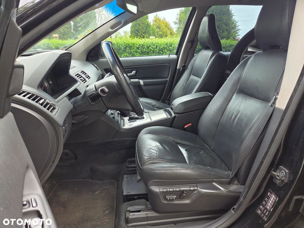 Volvo XC 90 D5 Executive - 7