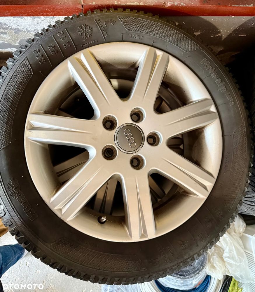 Audi A3 3-drzwiowe 1.9 TDI DPF Ambiente - 24