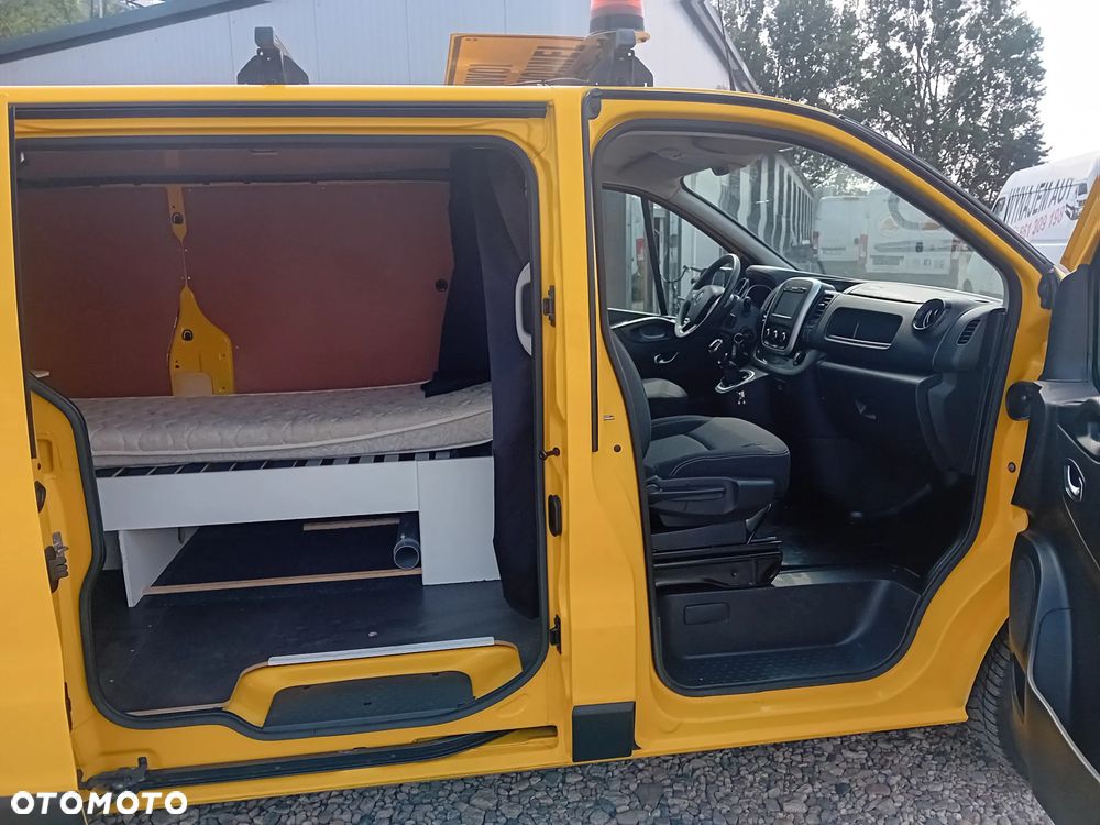 Renault Trafic Pilot - 17