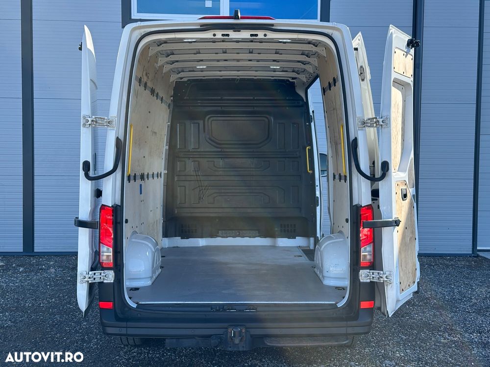 Volkswagen Crafter - 31
